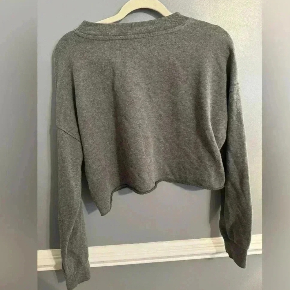 Colsie Heather Gray Cropped Top - Picture 2 of 3